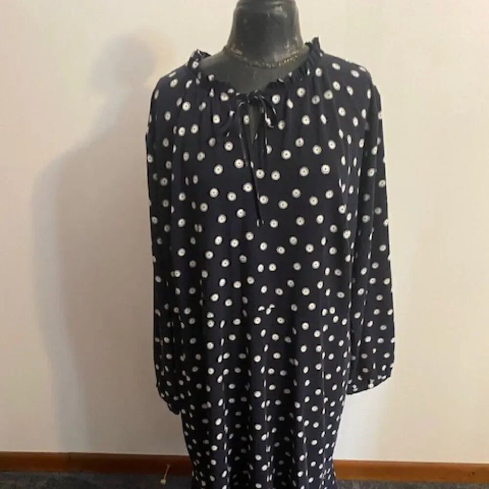 Loft Plus Navy/White Floral Polka-dot long sleeves Flare dress, size 22